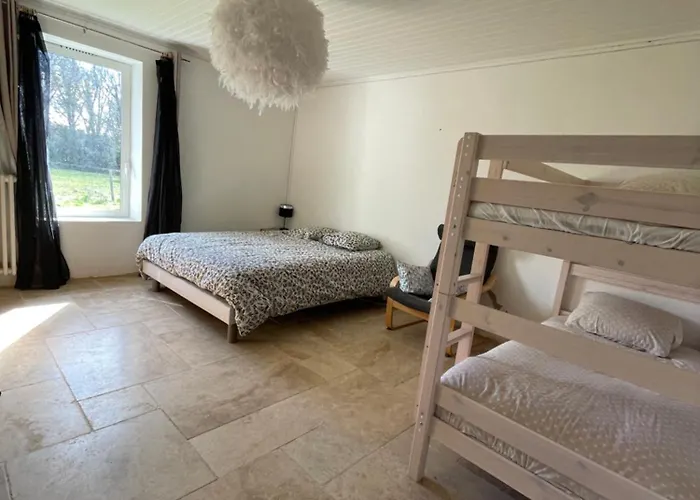 Le Saule بيغانوس