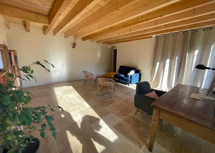 بيت للعطل Le Saule *